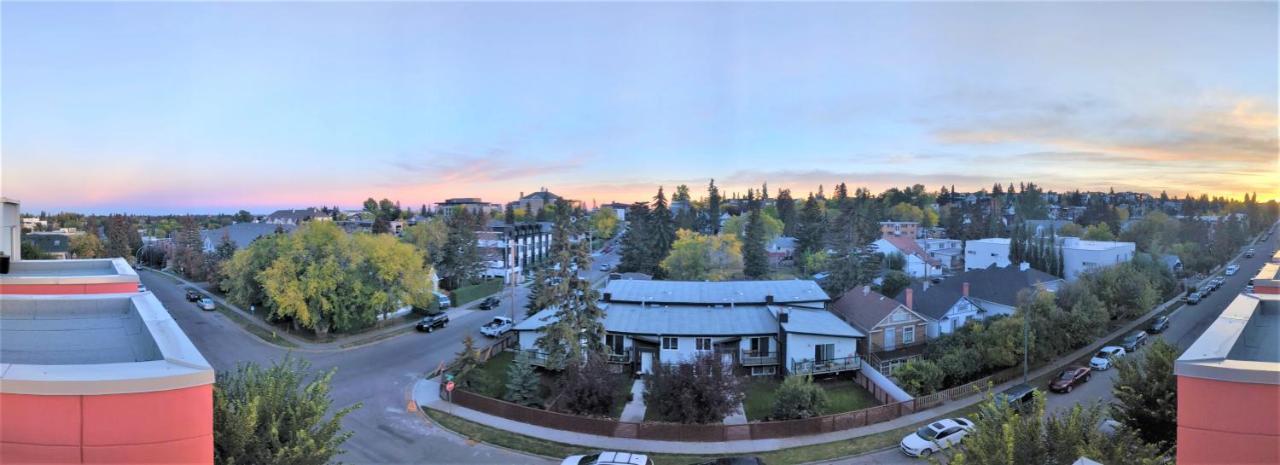 Monki Di Executive Suites - Glas - Luxury Inner City Home 3 Min To Downtown W Private Rooftop Patio Fireplace YYC Buitenkant foto